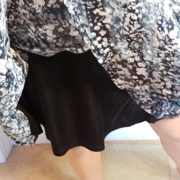 💋XHILIRATION FLORAL ELASTIC 🌟CLEARANCE🌟B1G2🌟 - Picture 3 of 6